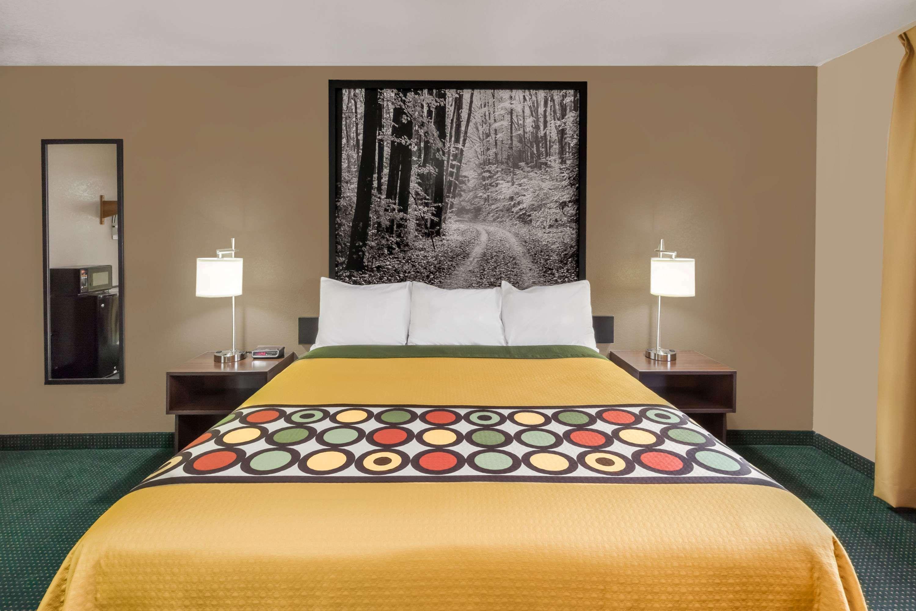 Hotel Super 8 By Wyndham Ionia Mi Exteriér fotografie